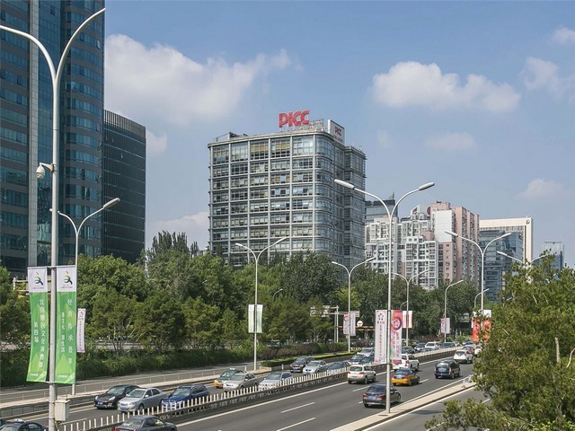 海口多孔式电缆桥架厂